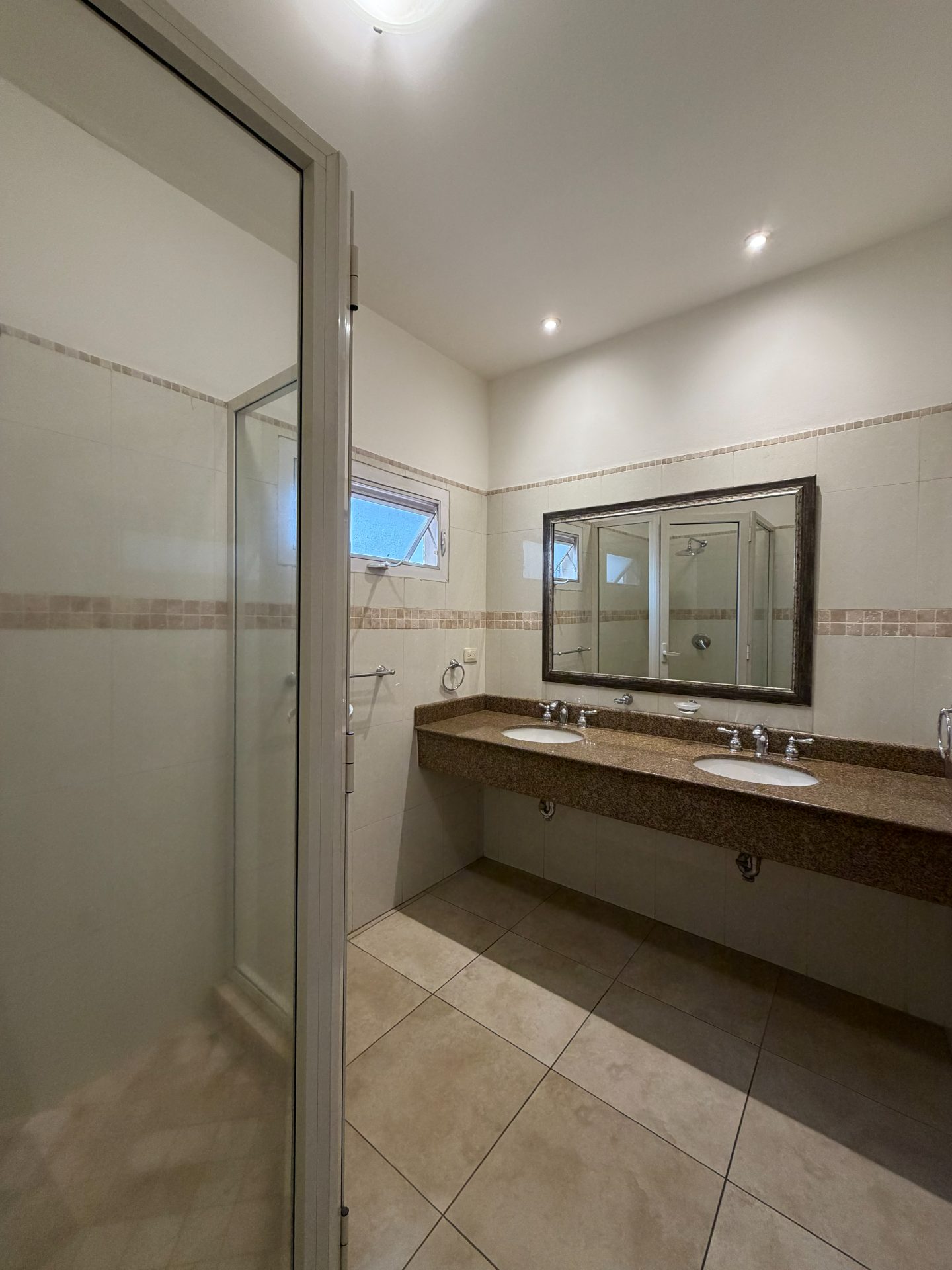 Penthouse en Lomas del Guijarro Sur
