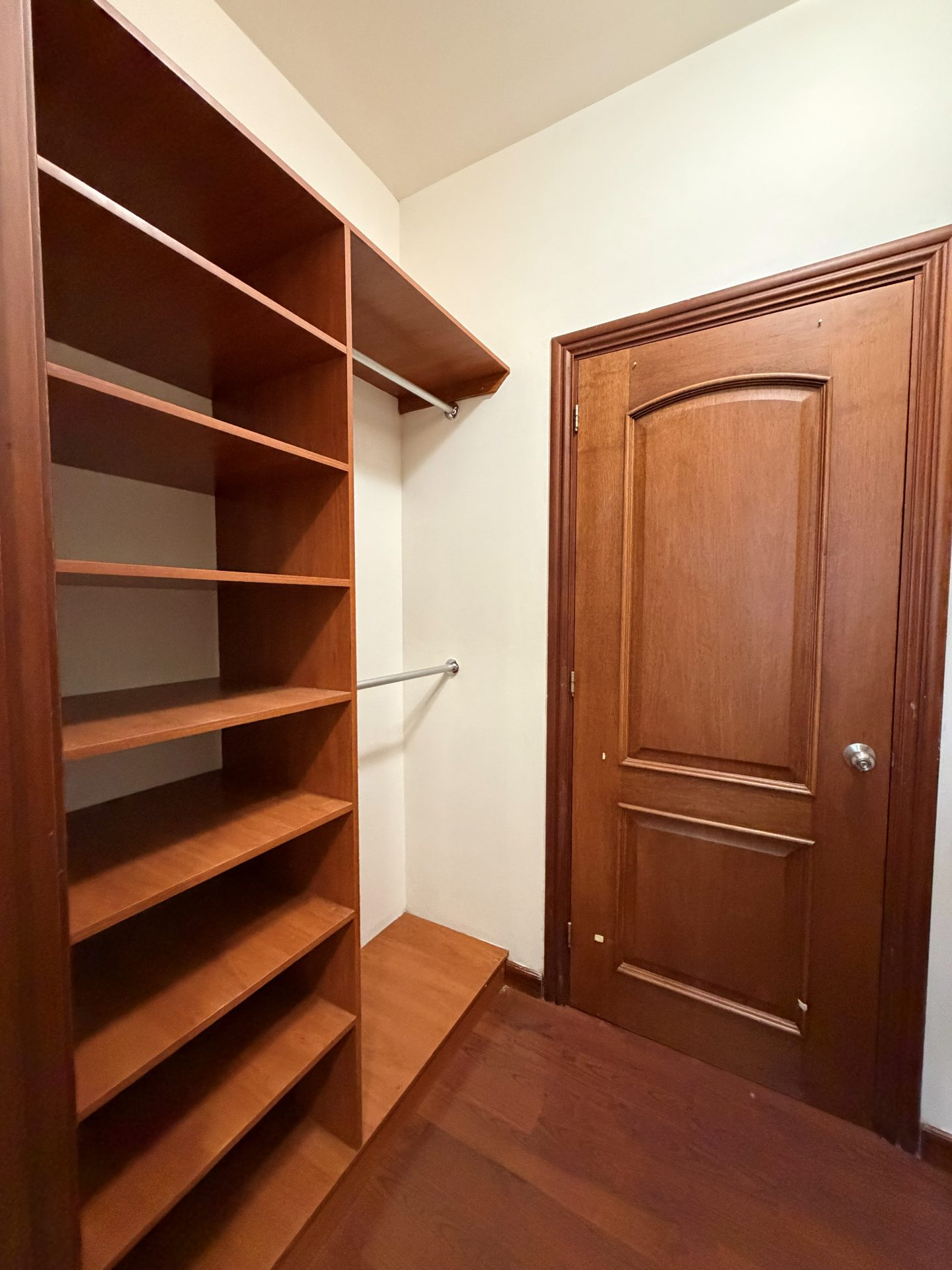 Penthouse en Lomas del Guijarro Sur