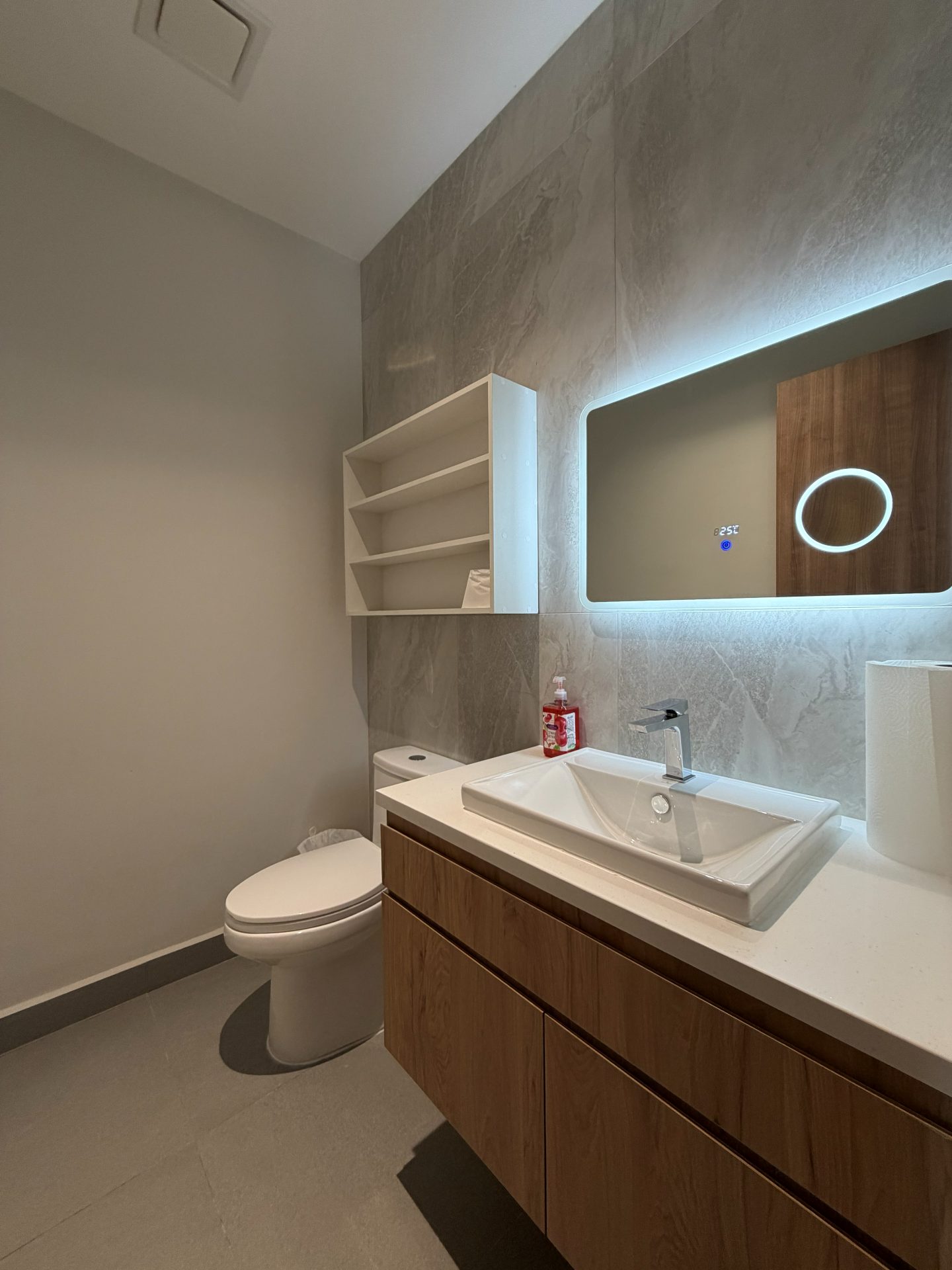 Apartamento en Torre Avalon