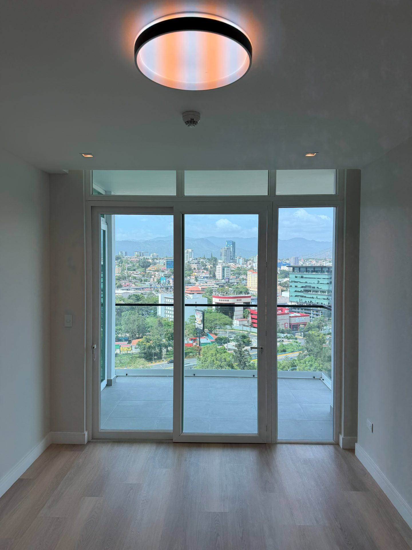 Apartamento en Torre Avalon