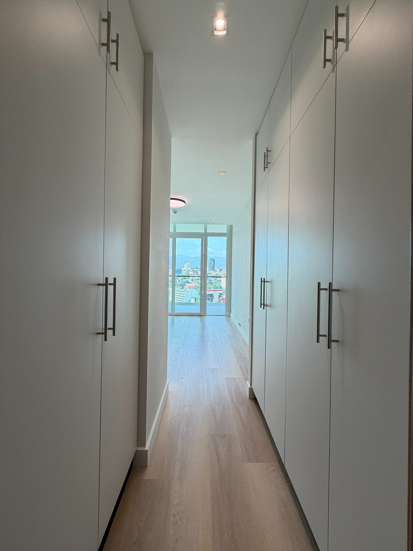 Apartamento en Torre Avalon