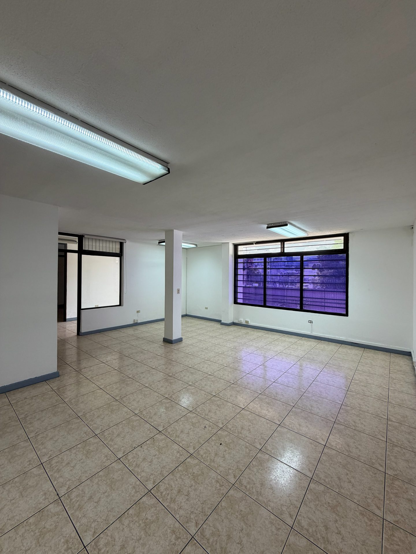 Edificio corporativo en Bulevar Suyapa