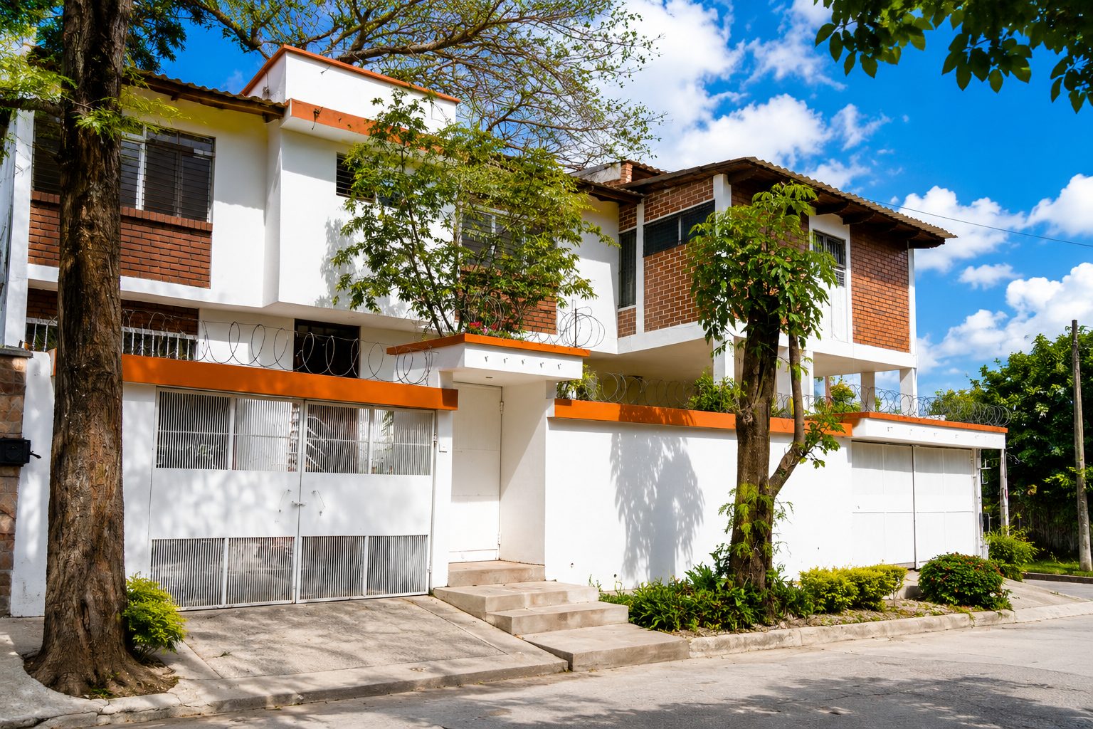 Casa con apartamento en Colonia Interamericana