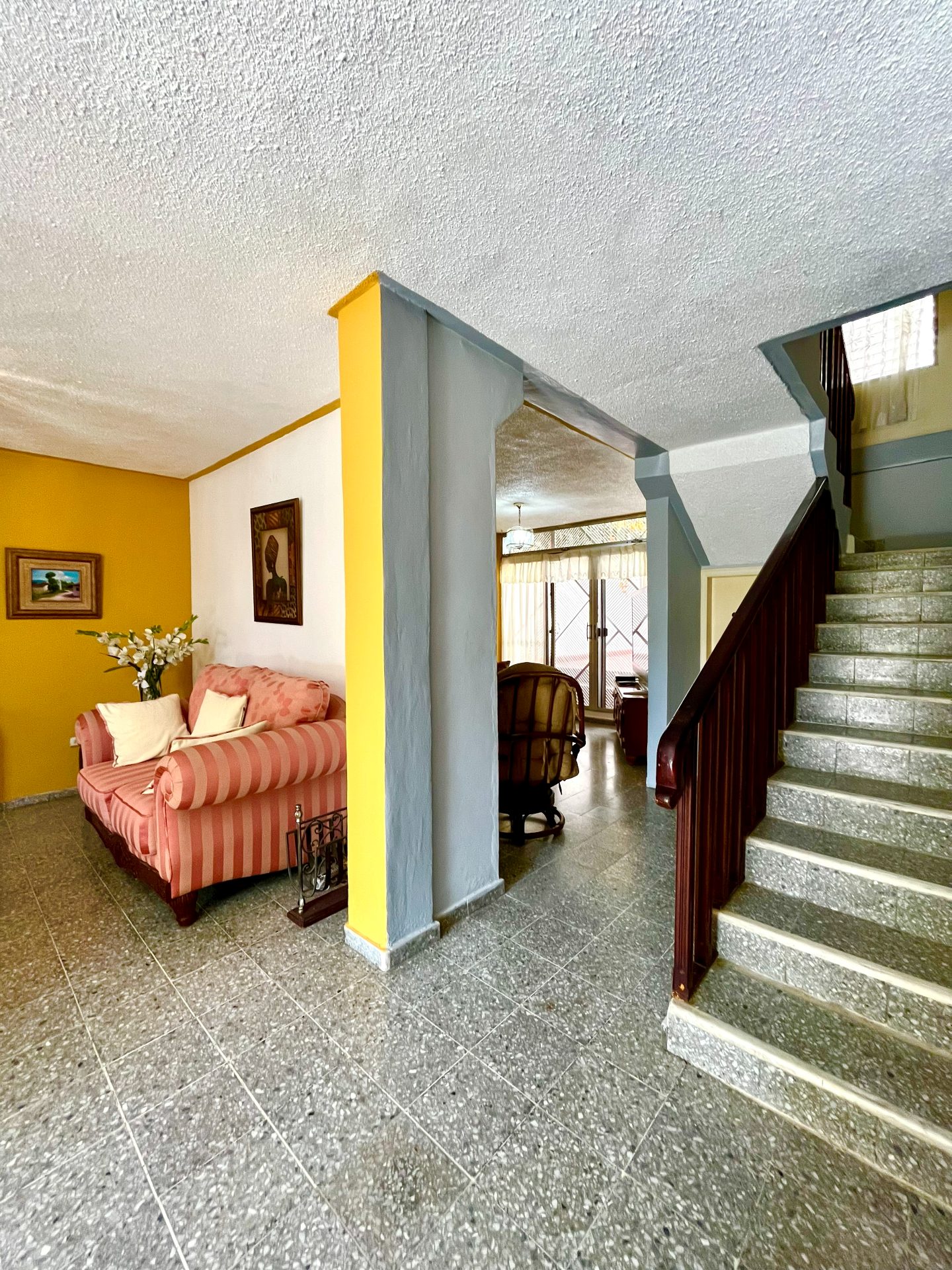 Casa con apartamento en Colonia Interamericana